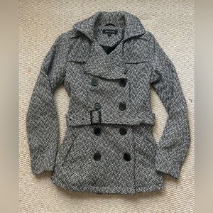 Practically NEW, size = small dress coat.